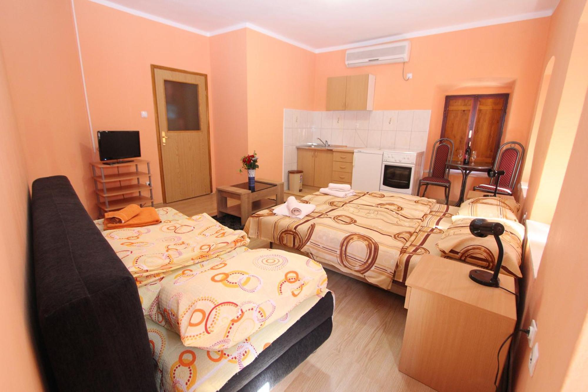 Apartment Stari Grad Trebin Oda fotoğraf