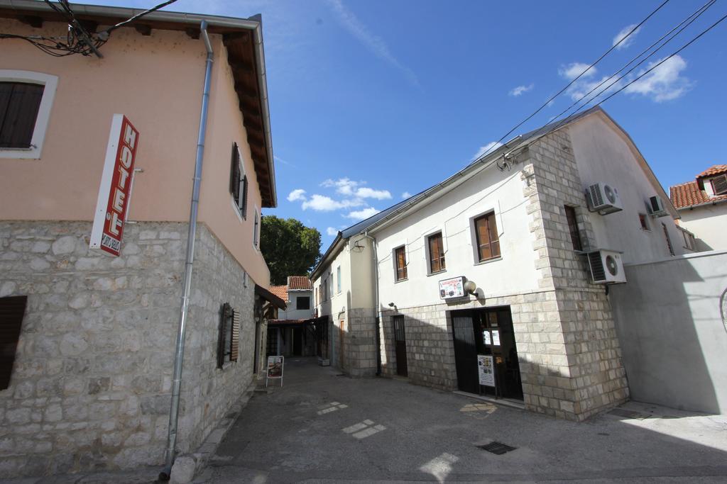 Apartment Stari Grad Trebin Oda fotoğraf