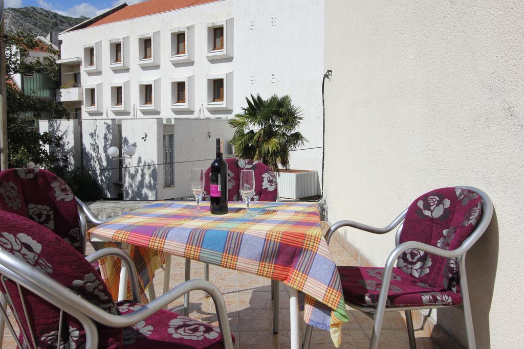 Apartment Stari Grad Trebin Oda fotoğraf